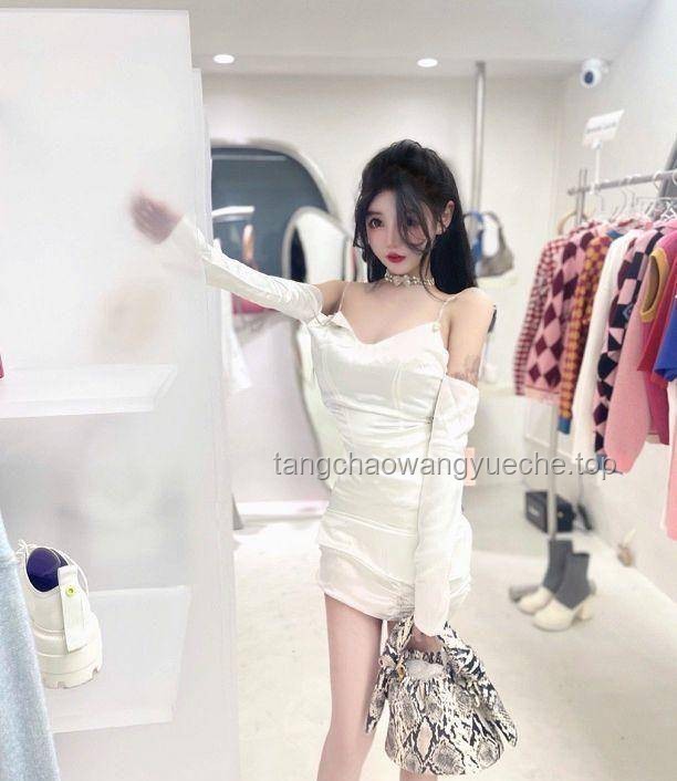 网红异瞳治沙小伙事件解析：如何识别并应对网络争议